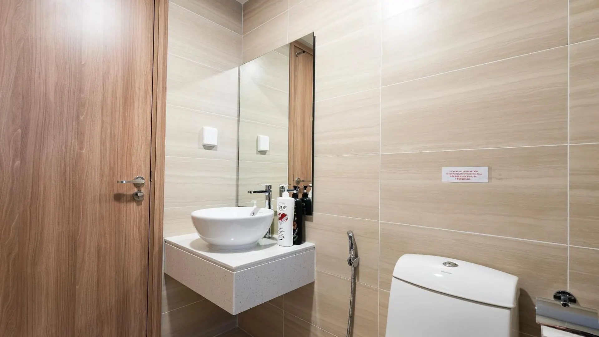 Nice View Apartment In The City Center Ho Şi Min